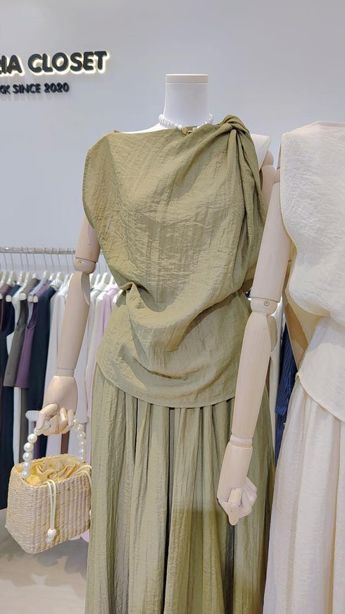 Twist Sleeveless Blouse With Long Flowing Skirts Sets